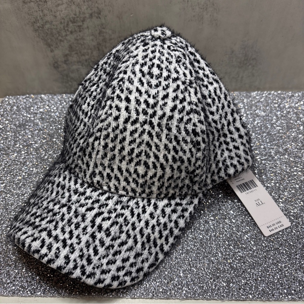 Vintage 1990’s Anthropologie Black, White Leopard Print Cap/Hat NOS